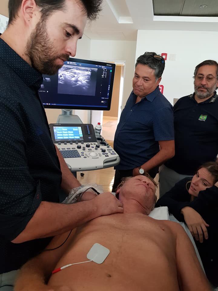 MVClinic's tweet photo. Agradecer la colaboración de #Hoseringenieria #Fisiolab #ClínicaVespucio y @primfisio
👏 Agradecer a los alumnos por seguir confiando en nuestra formación de postgrado, por la hospitalidad y cariño mostrada a nuestros docentes!!! https://t.co/1s9xyvv7nJ