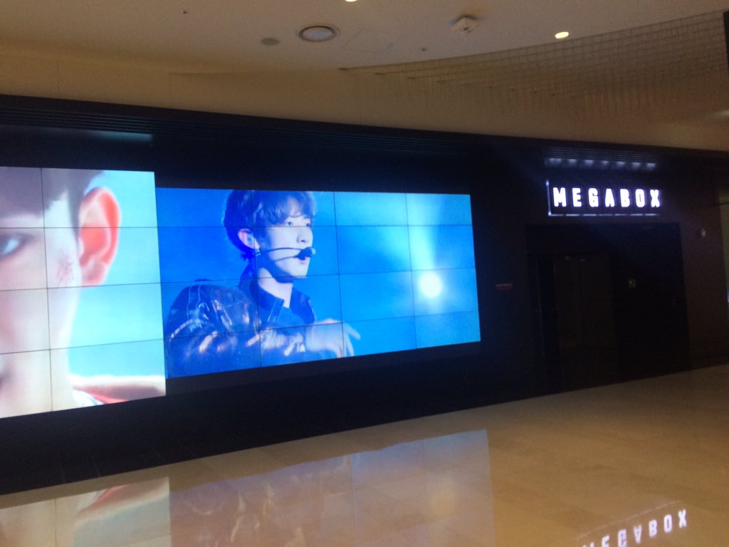 yeojunchengoo's tweet photo. @baiduEXObarCN's COEX ad is so huge! You wouldn't know where to look! #7oreverwithEXO https://t.co/ptFRiXcAR2