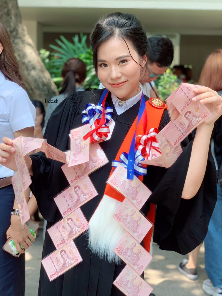 thetoysoll2's tweet image. Congratulations!🎉🎊🎈 
สวยและรวยมากค่ะพี่เกีย5555
สดใสสสส✨🌈
#thekia #thetoys #TheToys #TheToysFamily #thefans