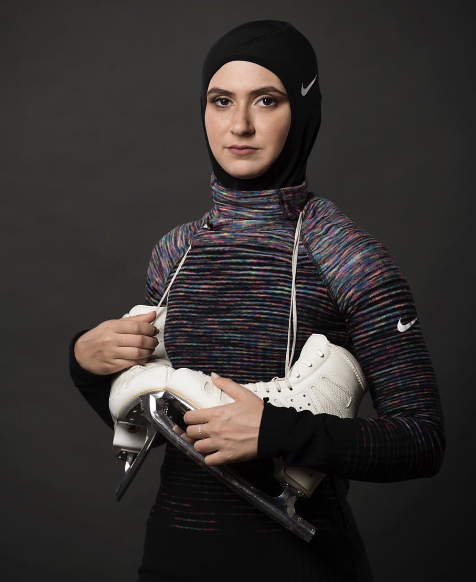 フィフィ En Twitter ロシアでヒジャブ イスラムの女性が頭を覆う布のこと を着用して出場したアラブ首長国連邦のフィギュアスケート選手 ザハラ ラリさんが 雑誌vogueの写真撮影に参加 Islam Hijab T Co Riocccmjz5 T Co Cyhmioowce フィフィ En Twitter ロシアでヒジャブ イスラムの女性が頭を覆う布のこと を着用して出場したアラブ首長国連邦のフィギュアスケート選手 ザハラ ラリさんが 雑誌vogueの写真撮影に参加 Islam Hijab T Co Riocccmjz5 T Co Cyhmioowce