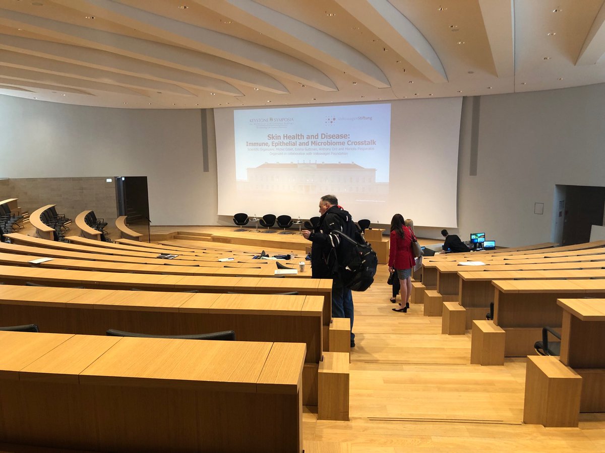 DomizioJeremy's tweet photo. About to start the Skin health and disease Keystone symposium in Hannover #KSskin #Hannover https://t.co/cmJOcTZm5u