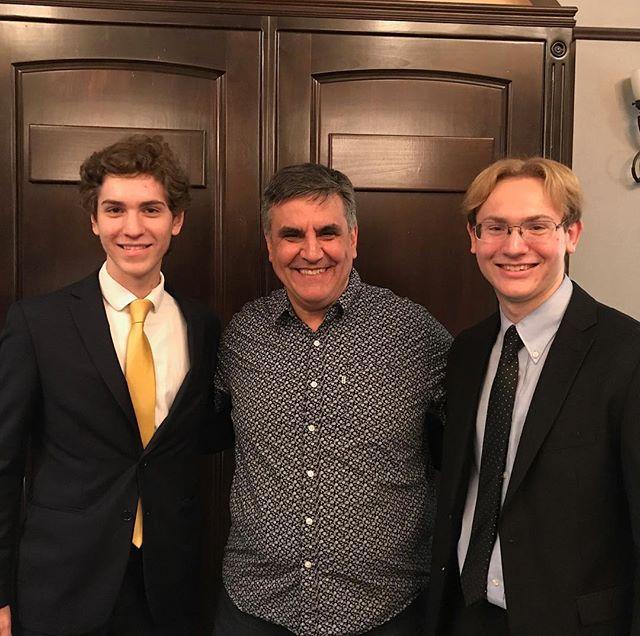 Austin_Janik's tweet photo. Sometimes, you have to crash an entrepreneurship competition that you never applied for, ask to pitch, and then leave with 2nd place. Next year, my brother and I will actually apply. And next year, we’re taking back 1st. https://t.co/aVgtYNqZjq https://t.co/RhDNBxuArM