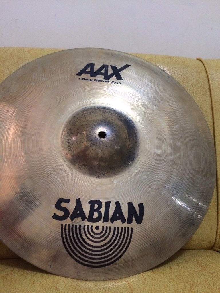 _samuelsusanto's tweet photo. @DrumBagus WTS Sabian Aax Xplosion Fast Crash 18” no crack no keyhole, MULUS... pemakaian pribadi.. WA 08998289885 https://t.co/2oaBjTqna2