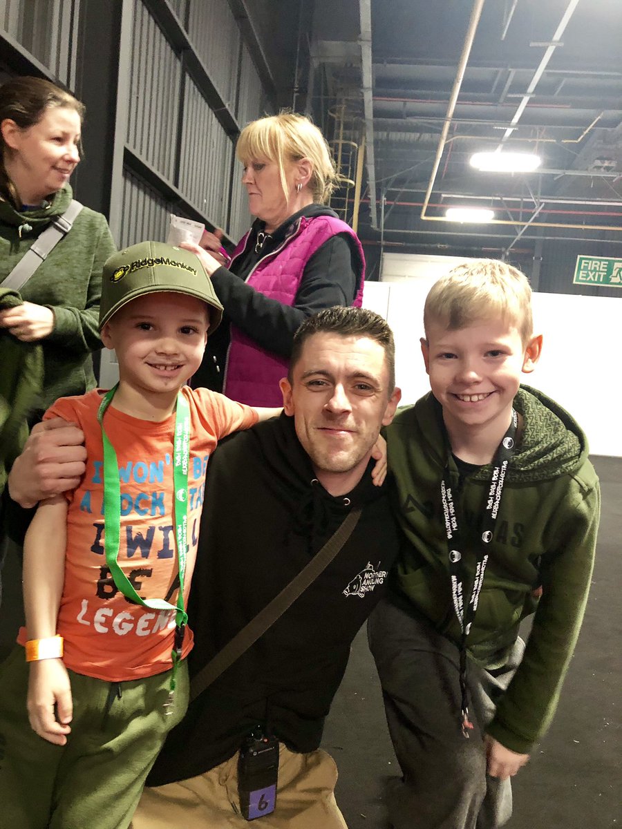 fishingfamilyuk's tweet photo. The boys with @NickMaddixReed after spending their weekend volunteering with @GHoF_UK at the @NAnglingShow #takeyourkidsfishing #makeitfun #fishing #carpfishing #fishingfamily #fishinglife #nas7 #gethookedonfishing #getfishing https://t.co/ql8NBEpw6w