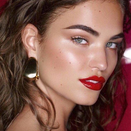 Rholzken's tweet photo. It's been a long time twitter!✨ #NewProfilePicture https://t.co/xEagfCaMzd