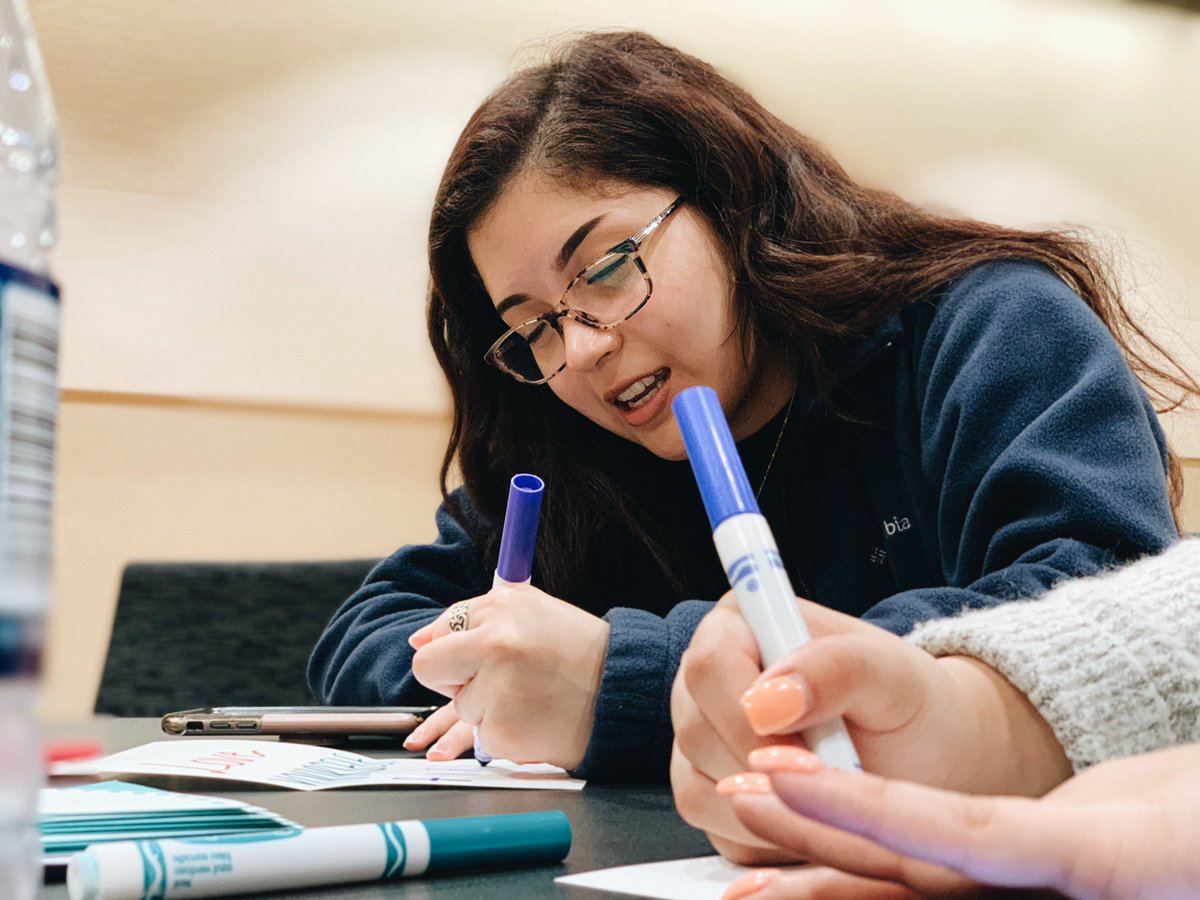 The lovely pinkies spent Saturday morning making encouragement cards  for kids who will be in school this summer. 
It was a part of the annual Big Event that takes place at UNT and we had a wonderful time giving back. 
#untpinkies #GMG