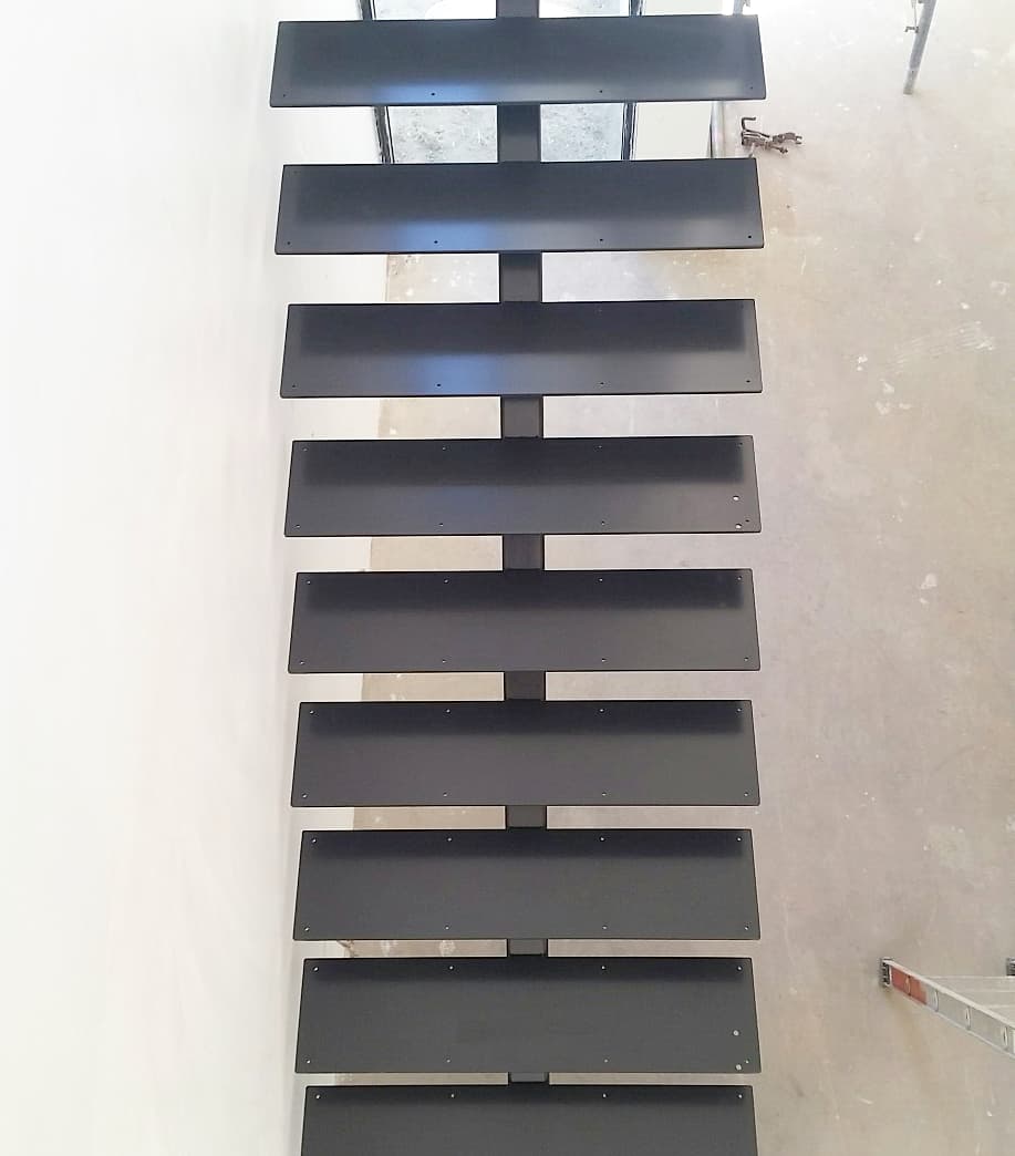 BalustradingWA's tweet photo. ☰ SPINE  STAIRS ☰ by BWA.
Installation of a #spinestair today. Next, #timbertreads then a #stainlesssteel and #glassbalustrade.
This looks #amazing!!

#steelstair #balustradingwa
#balustrade #perthbuilders https://t.co/mRrnsXfs48