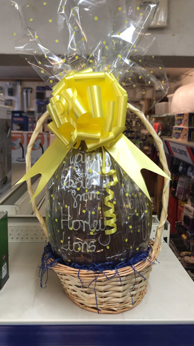 thehideonline's tweet photo. Fancy a chance to win this ginormous #easter #egg ??? Well ...... for £1 a square you can enter the @horleylions club annual Easter #raffle which all proceeds will be donated to the st Catherine’s hospice .
Please pop in store at the https://t.co/Mh2cq0U037 to take part 🥳 https://t.co/YSOL3Zus6G