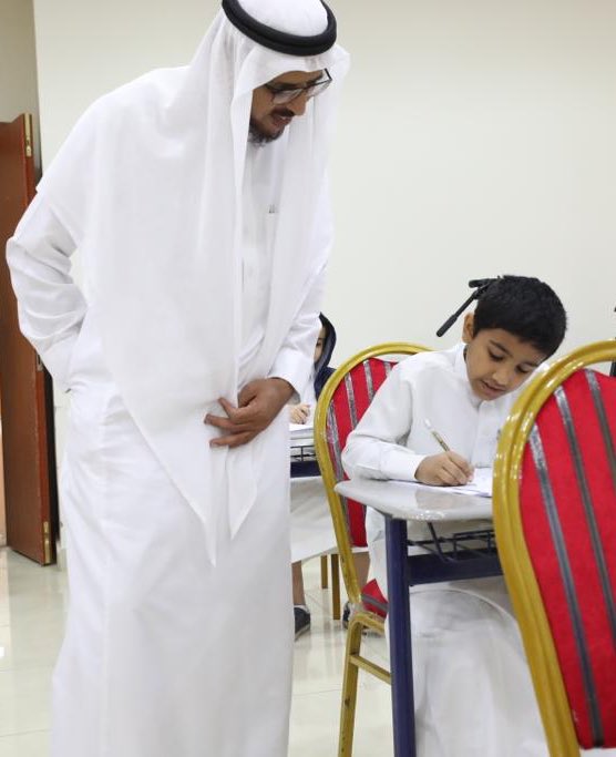 EtecQiyas's tweet photo. سمو رئيس هيئة تقويم التعليم والتدريب، يتفقد صباح اليوم، سير اختبارات #TIMSS_2019، في مدارس مدينة الرياض.
#TIMSS_KAS https://t.co/3JopNosyaL