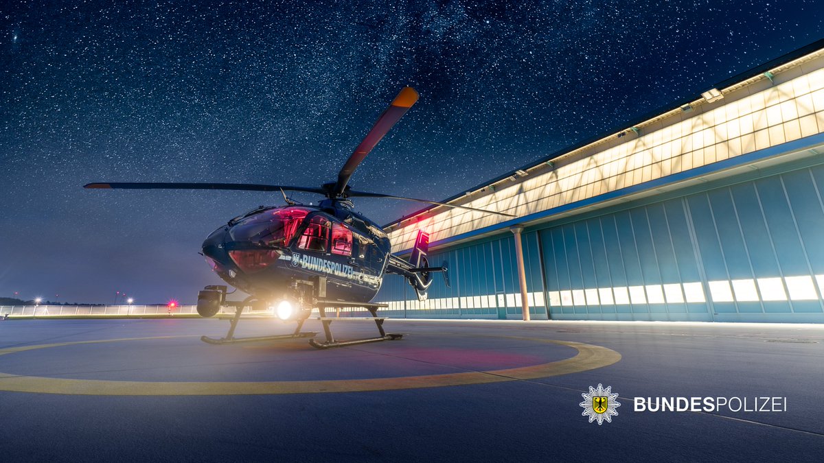 bpol_pir's tweet image. #nurfliegenistschöner 
Schon gewusst, unser Flugdienst sucht Nachwuchs! Aktuell läuft bis zum 🗓️ 30.06. das #Pilotprojekt der #Bundespolizei. 
Weitere Informationen gibt es hier
bit.ly/FlyerPilotproj… oder unter komm-zur-bundespolizei.de
#bpol