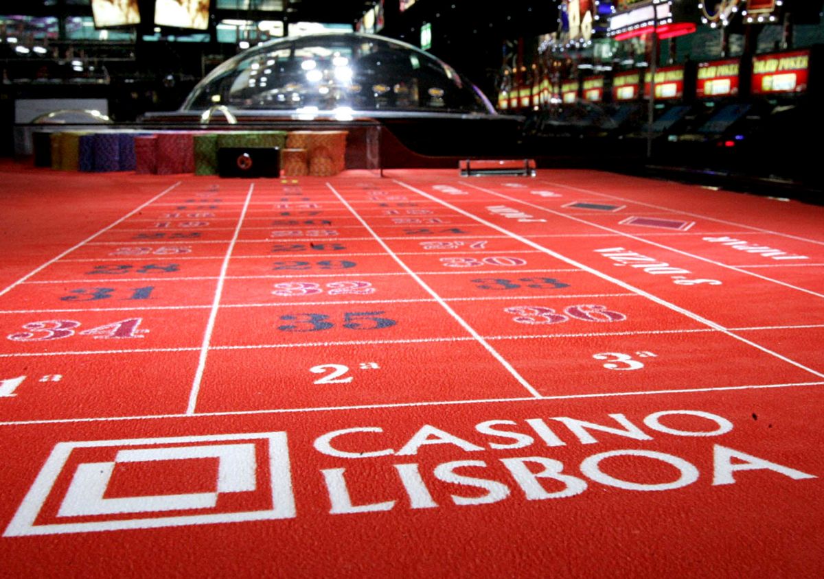 ptjornal's tweet photo. Casino Lisboa soma 13 anos e "mais de 22 milhões de visitantes" - https://t.co/ZpnvrPGJQb https://t.co/alkmeb0reF