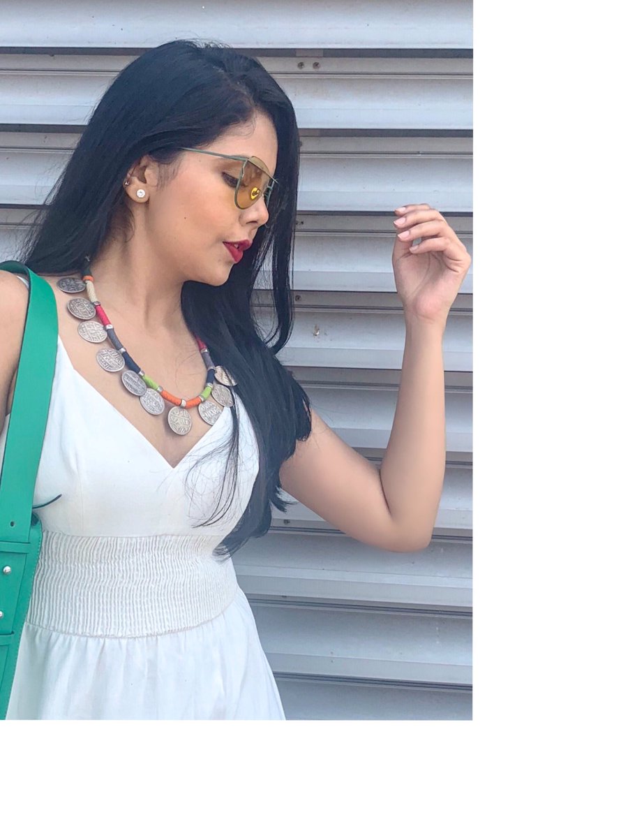 ShahAshni's tweet photo. Always be the Best Version
of Yourself, 
Nobody Cares about the Better 👄
Neck Piece: @silverhouse.co.in @kunalshahkhs
 #summeroutfits #summervibes #summerfashion #fashionblogger  #ootd #fashionfacts #canada #newyork #london #paris #zara #zaraindia #thebnbmag #bosslady @thebnbmag https://t.co/qug3AcMzC7