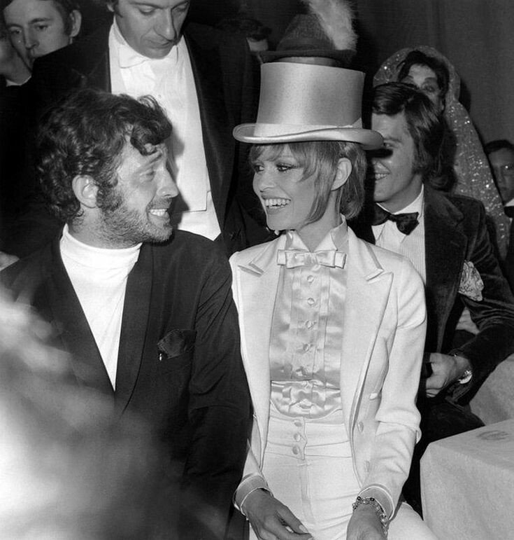 Happy birthday 
Jean-Paul Belmondo. 