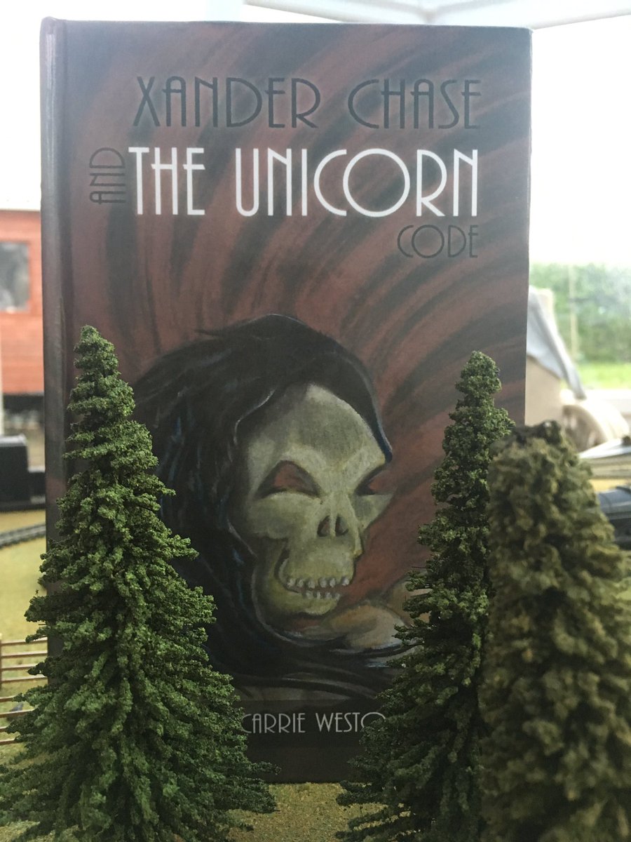 AuthorWeston's tweet photo. Grab a book to cheer up your rainy day and fall into a new adventure. π
#readers #newreads #debutnovel #crime #crimefiction #doublicorn #unicorn #unicorncode #bookblogger #yareads #ya #youngadult #bookclub #readme #fiction #writingcommunity https://t.co/Mv6PxGieMK