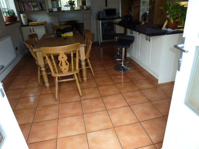 Restorationsuk's tweet photo. Imagine coming home to find your house devastated by a flood/sewage back up. Where would you begin? Call Restorations UK for a fast response! 08000 926 123. #flood #fire #floodrestoration #firerestoration #emergency #fastresponse https://t.co/7x7PHSBOPR
