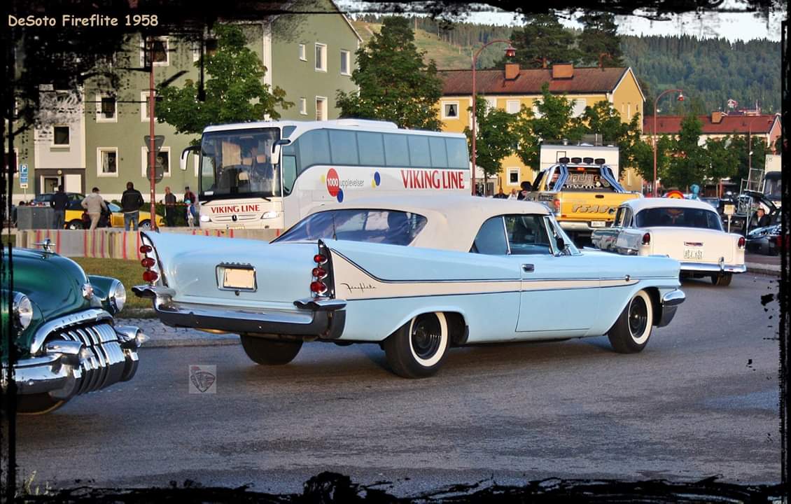 mizzi_rizzi's tweet photo. DeSoto Fireflite 1958

Classic Car Week i Rättvik, Sweden, 2017.
©MizziRizzi 

#DeSotoFireflite 
#DeSotoFireflite1958
#MizziRizzi https://t.co/F00POUTl0P