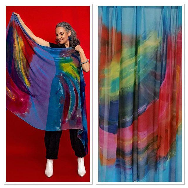 🌈 COLOUR LOVERS THIS WAY! A soft blue base is infused with abstract marks in this painted silk chiffon shawl in the ABSTRACT section of the GRIT collection – in which colours invade each other and energize the spirit.

Silk chiffon is translucent and floats colour through sp…