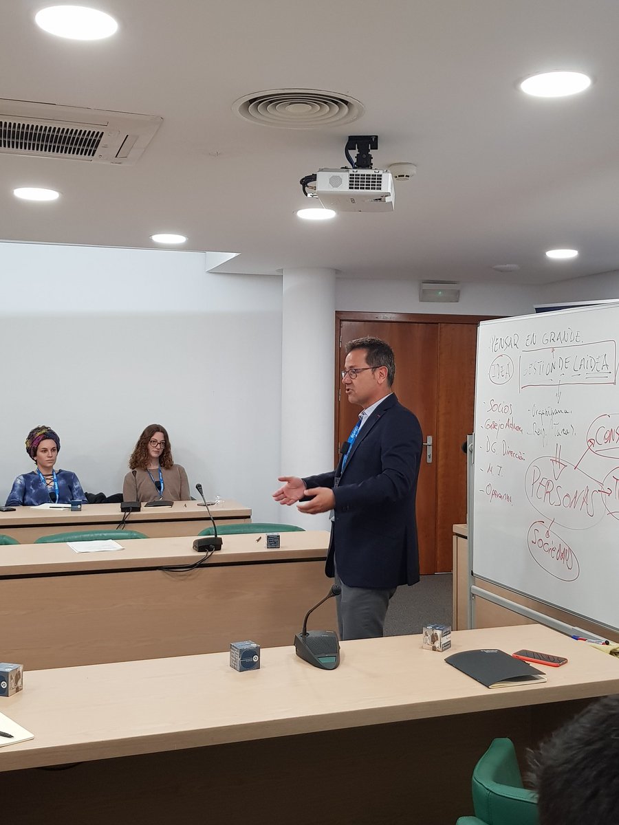 ➡️Ahora Rafael García, director de @opex_uv <a href="/UV_EG/">Universitat València</a> cuenta cómo están organizados los tres días de la segunda fase de #PIMe3UV en <a href="/ADEITUV/">Fundación ADEIT</a>