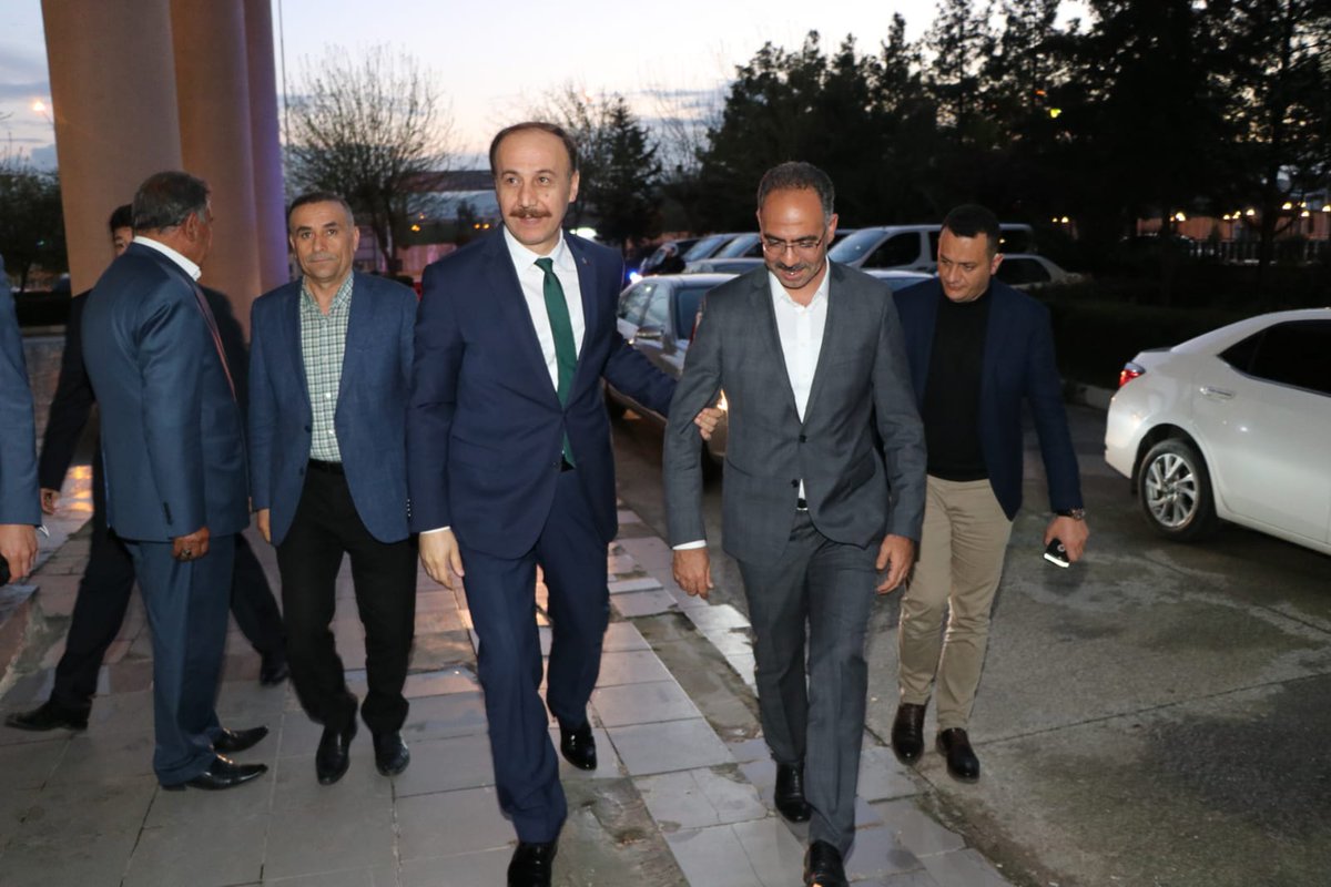 urfaarena's tweet photo. Vali Erin'den Kuş'a ziyaret
https://t.co/v9ceXhw2Cs
#UrfaArena #Şanlıurfa @EyyubiyeBasin @mehmetkusnet https://t.co/wdQInQzaOf