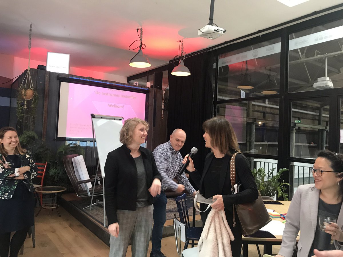 Aan de slag om een #instrumentenkoffer te maken om #(On)BenutBreda verder te brengen #tranformatie #sturingsinstrumenten oa met @mookbaxo <a href="/Nina7x/">Nina Lenting</a> @JulianGelens