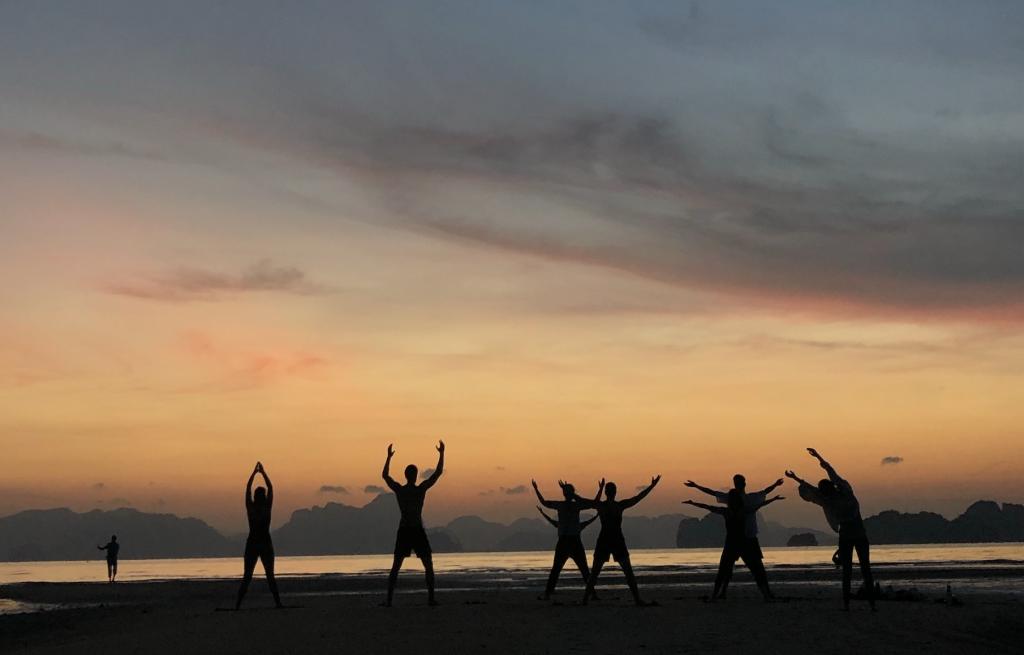 sixpegs's tweet photo. Om and Away to Island Yoga https://t.co/1MaefoT9Ig https://t.co/qjXUpeO28b