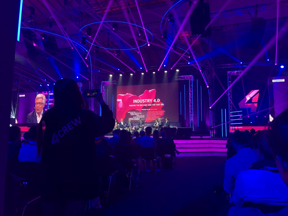 ToniChatbots's tweet photo. Meet us today at the @4Gamechanger festival! #innovation https://t.co/pxzyqSS9ud