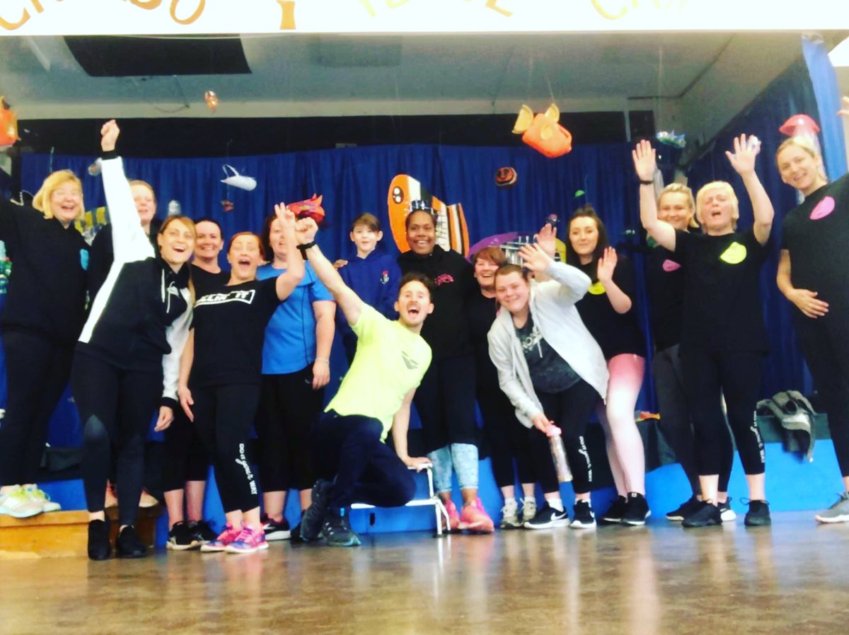 Monday’s Sole Sisters Bootcamp session is popular 
Join us 5.30 - 6.30 
Cwm Primary School #bootcamp #communityfitness #solesisters