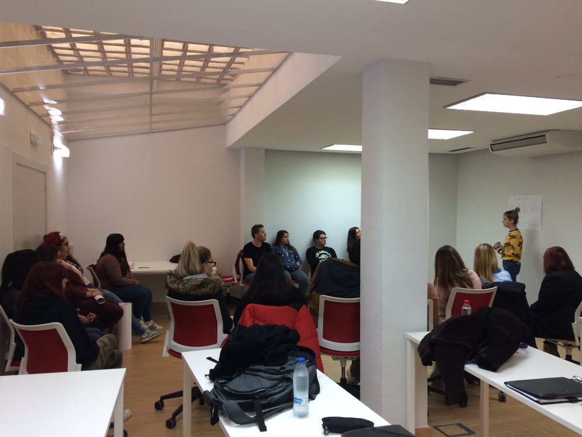 Insiding_Es's tweet image. Ayer dimos por finalizado @ProgramaPICE  en @CamaraToledo.
Un día lleno de #emociones viendo a nuestros alumnos disfrutar compartiendo sus #proyectosdevida y muchas reflexiones. 
Gracias a tod@s por hacer esto posible.