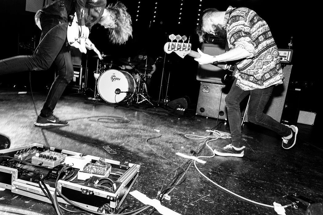Edegem, Belgium (12/12/2015)⁣
📸: @TomRoelofs
#mnhm #hangar27 #edegem #diy #noiserock #mathrock #postrock #mannheim #band #live #throwback #belgium #antwerpmusiccity