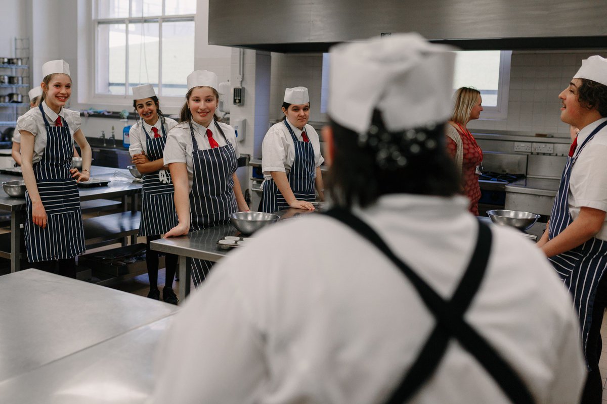 The @skills_jersey team are proud to have supported <a href="/ZestJersey/">Zest Festival Jersey</a> last week at their Central Hub at the <a href="/PommedOrHotel/">Pomme d'Or Hotel</a>, helping organise a range of hospitality masterclasses for the hospitality industry &amp; general public along with Zest’s Educational Hub hosted by <a href="/Highlands_JSY/">Highlands College</a>