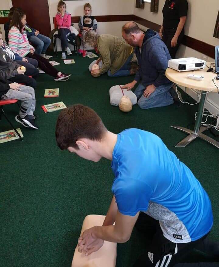 BestFirstAid1's tweet image. A great mini medics course :-)