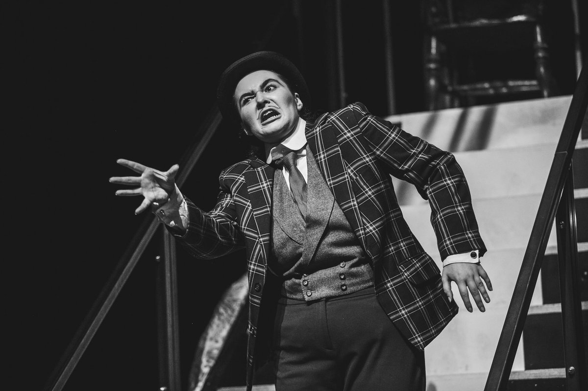 micayoung97's tweet photo. Some shots of me playing a sleazy bank manager in our last LIPA production captured by the hugely talented Andrew AB 📸
Had a lot of fun with this character! #frommorningtomidnight https://t.co/lbdcjIiKit