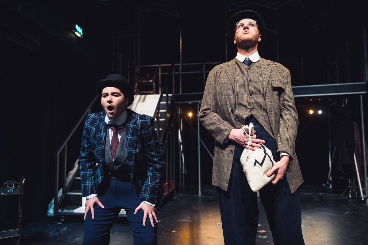 micayoung97's tweet photo. Some shots of me playing a sleazy bank manager in our last LIPA production captured by the hugely talented Andrew AB 📸
Had a lot of fun with this character! #frommorningtomidnight https://t.co/lbdcjIiKit