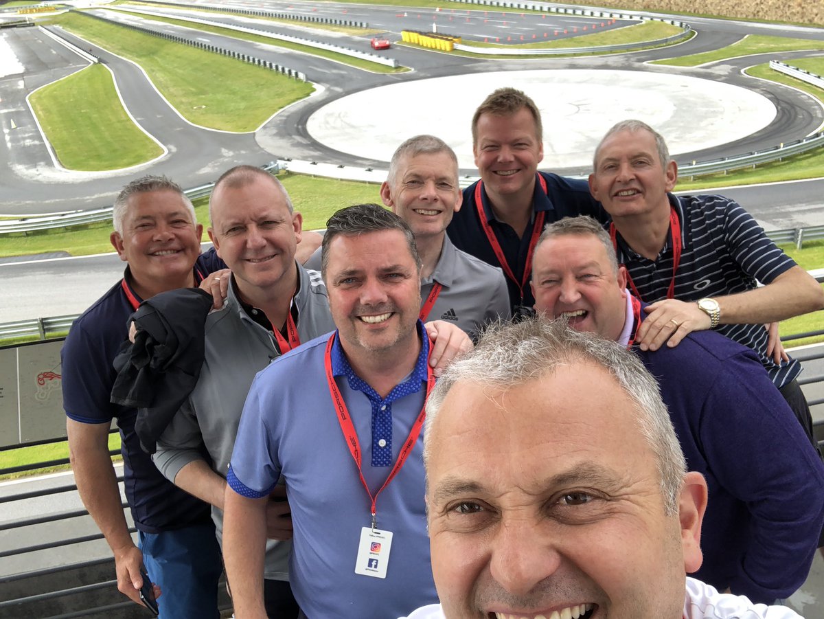 Andrew Farrow tweet media