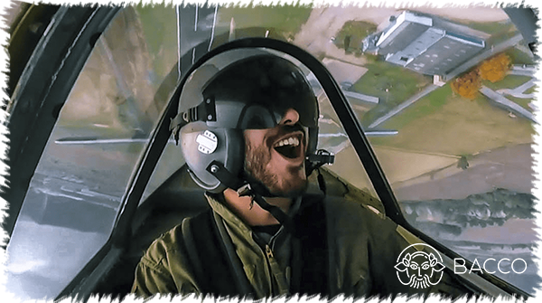 Bacco_app's tweet photo. 🚀¡Vive una experiencia diferente! 🚀
Pilotar un caza ruso Yakolev 52 EC-IAO es posible 🛩 y ¡SÍ lo pilotas TU!
Redescubre Barcelona 🧐
Más info en: https://t.co/0qjQVm2FVE https://t.co/V2p8YKV4BA