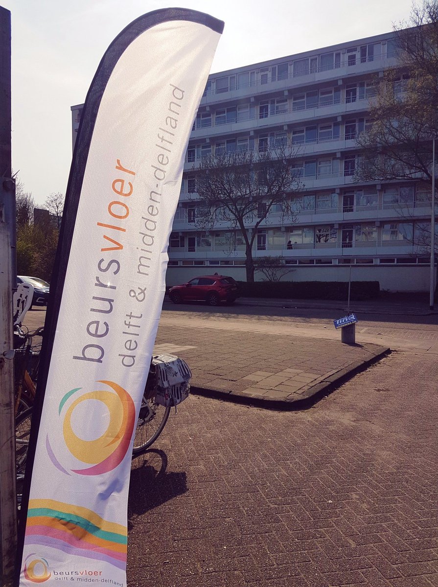 We staan er klaar voor!!! Nog heel even en dan gaan we van start. #beursvloer015