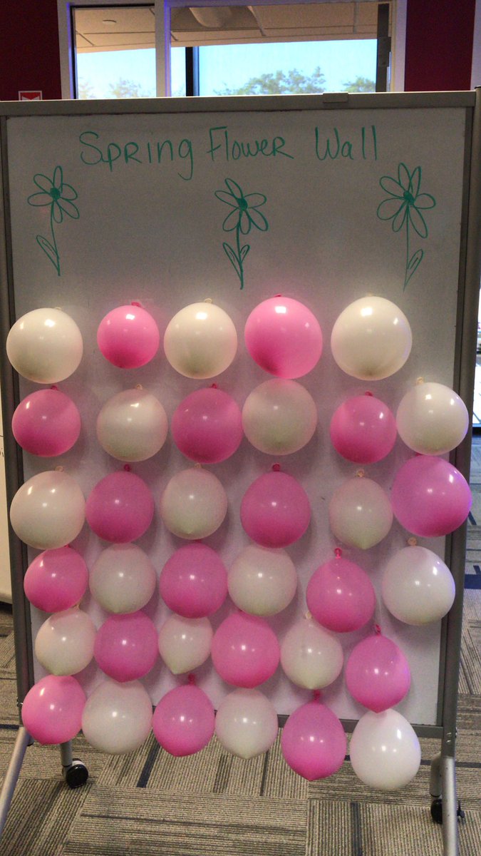 sgsatt's tweet photo. The spring flower wall is in full effect!!! Any sale and any VOC promoter pop a balloon for a prize!!! @Y34Thomas @ATT_JeffWhite @jesscee01 @ChericeHawkins @Marc_GoSteelers https://t.co/Qes2qdAGlg