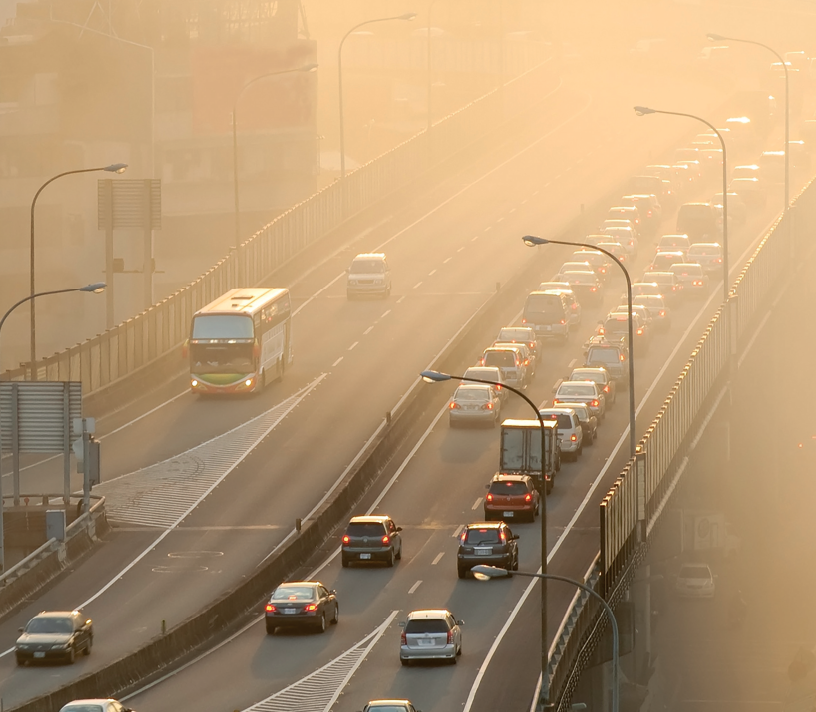 SiemensCzech's tweet photo. Co by to bylo za chytrá města, kdyby se v nich nedalo kvůli znečištěnému ovzduší žít? Některým světovým metropolím se zatím nedaří bojovat s nízkou kvalitou ovzduší. Jaká moderní řešení se začínají objevovat? #visionsmag https://t.co/6eWunbEGBG https://t.co/Jj7qo6HueF
