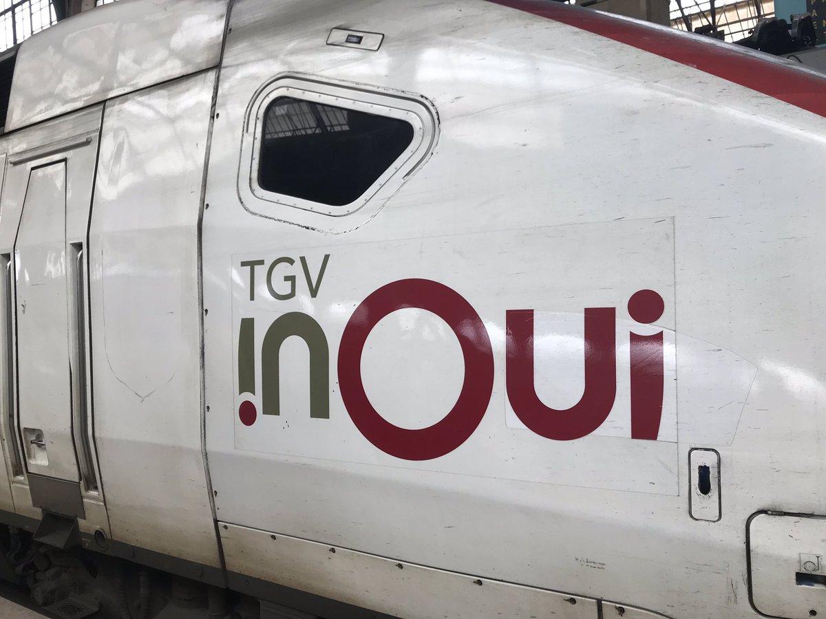 povecham's tweet image. Et c’est parti ! Direction Lille pour le Salon des Blogueurs de voyage ! Le RDV incontournable de la blogo francophone nous fait découvrir une nouvelle ville de France chaque année ! 

#HelloLille #wat19 @TGVINOUI