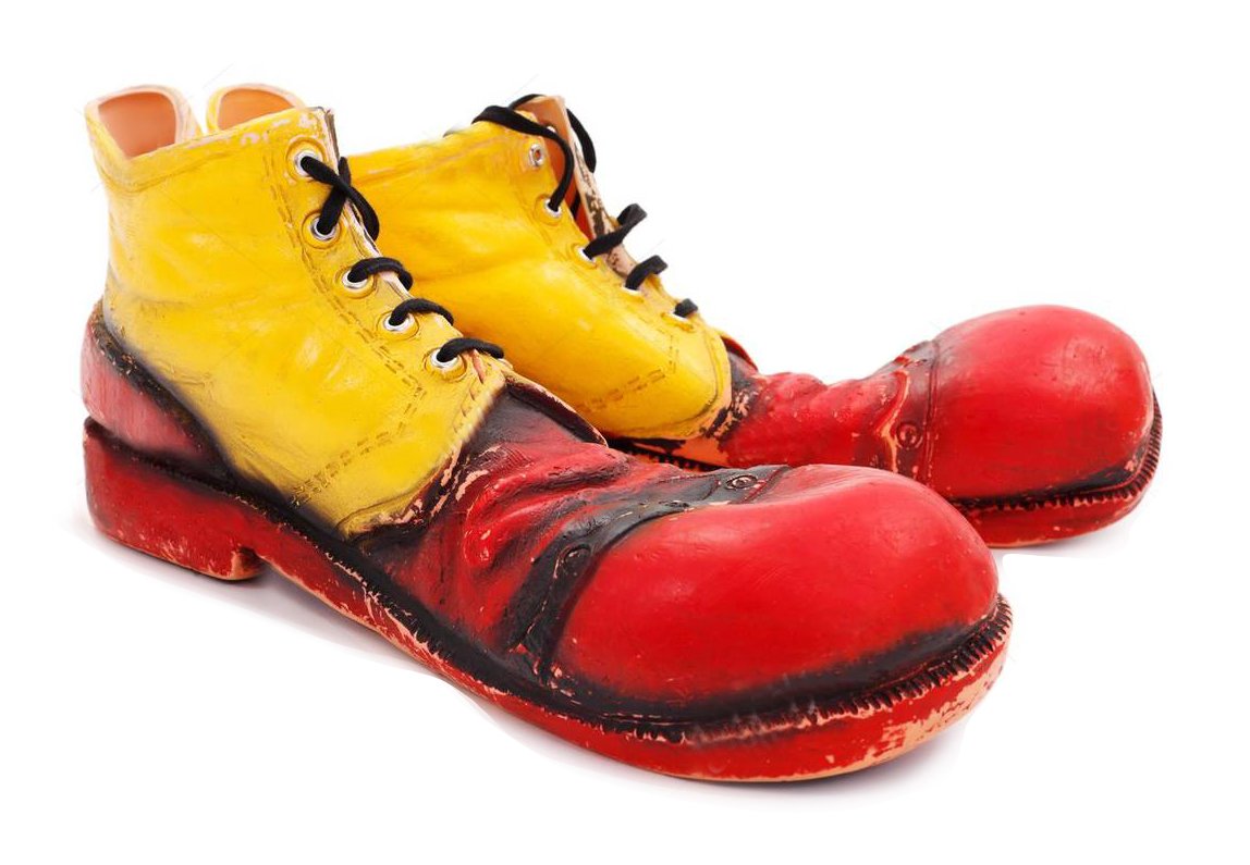 Clown Leader is leaving soon so here are the shoes to fill if you fancy a go?

Not sure we have the money for lady ones? 

*Order some Scholl Fresh.

Be Proud #wolverhampton