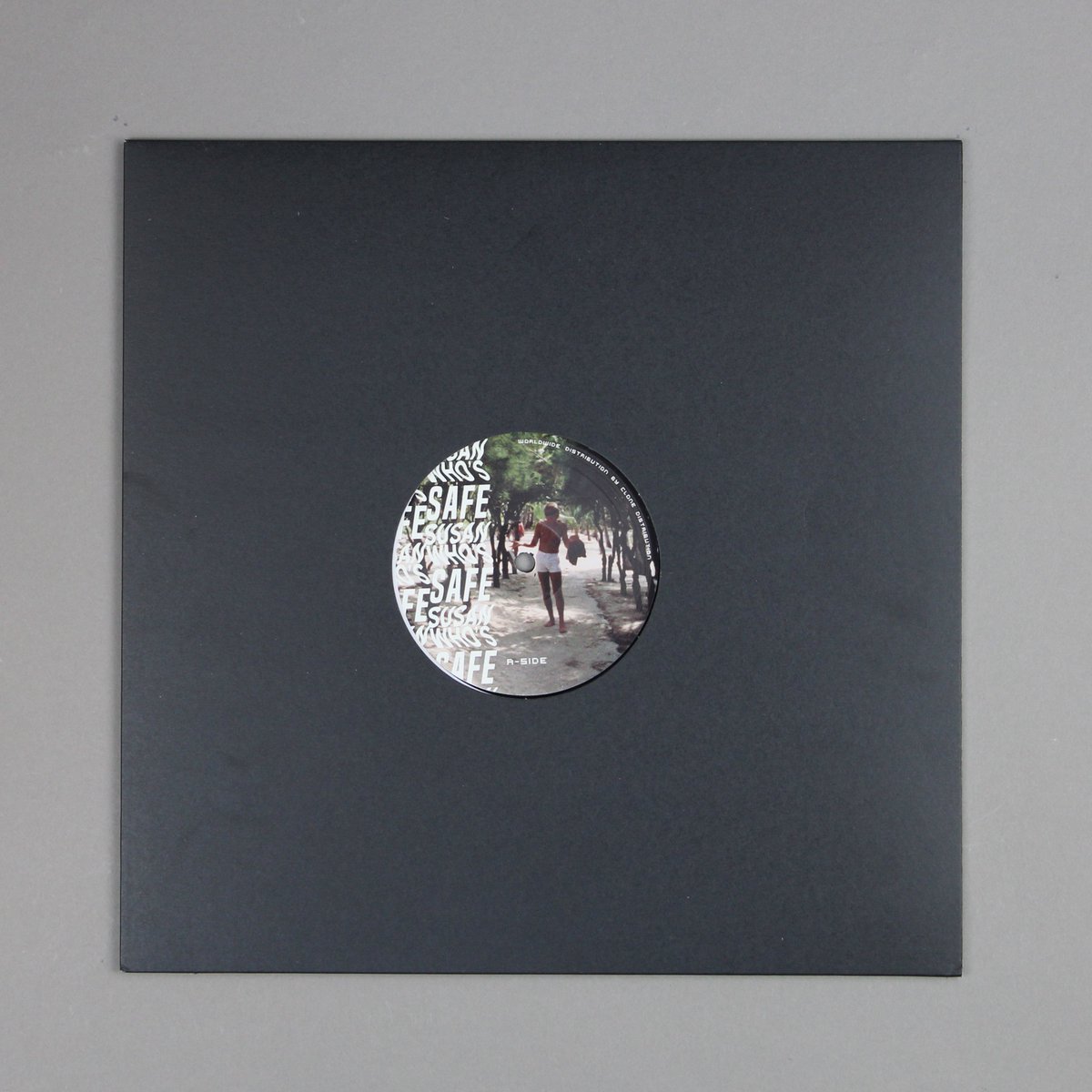Shipping Now:
Jensen Interceptor, JEANS, Axefield - SAFE
<a href="/whossusanlabel/">Who's Susan</a>

bleep.com/release/126455…

Fledgling label Who’s Susan may invite more questions than answers, like, who actually is Susan? But the madcap funk taster, fuelled by label mainstays, is an undeniable belter.