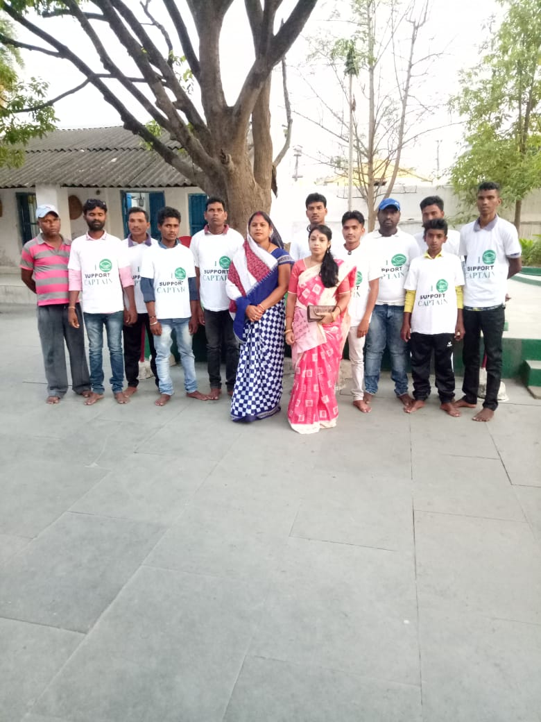 CaptainDSMishra's tweet photo. DS Diaries: Truly humbled by  relentless efforts of the youth in @Junagarh constituency to continue the good work initiated by #bjd #JaiKalahandi @CMO_Odisha @bjd_odisha @BYJD_Odisha @BJD4Kalahandi @BJD_Brundabahal @odishabcjd @dsmishr68533778 @DineshBagarti https://t.co/M3uK1gyL3B