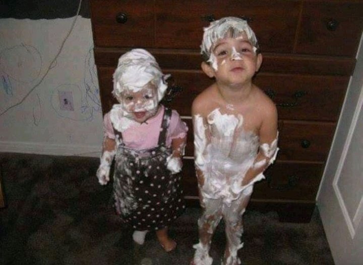 Osamuyi_H's tweet photo. Kids are home for holidays, if you come home and meet your kids like this,, honestly what would be your reactions?.. @temiokomi @Ikwerreman @ngkhalela @joyeberebe @PHCinpictures @AskPHPeople @AborisadeAdeto1 @Enigmacity https://t.co/z7eHV8pW5g