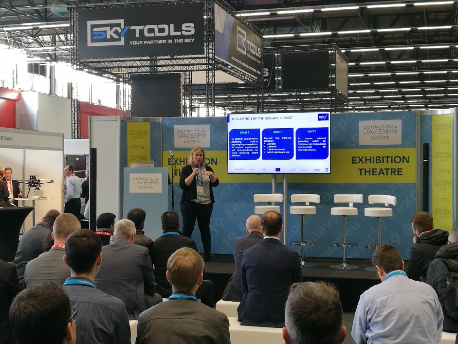 ThalesAerospace's tweet photo. Live from @ExpoUAV in Amsterdam, Audrey Guilloton presents the first results of the #Geosafe project as part of the @SESAR_JU demonstration projects #expouaveu19 #drone #uas https://t.co/J0OiFKP43X