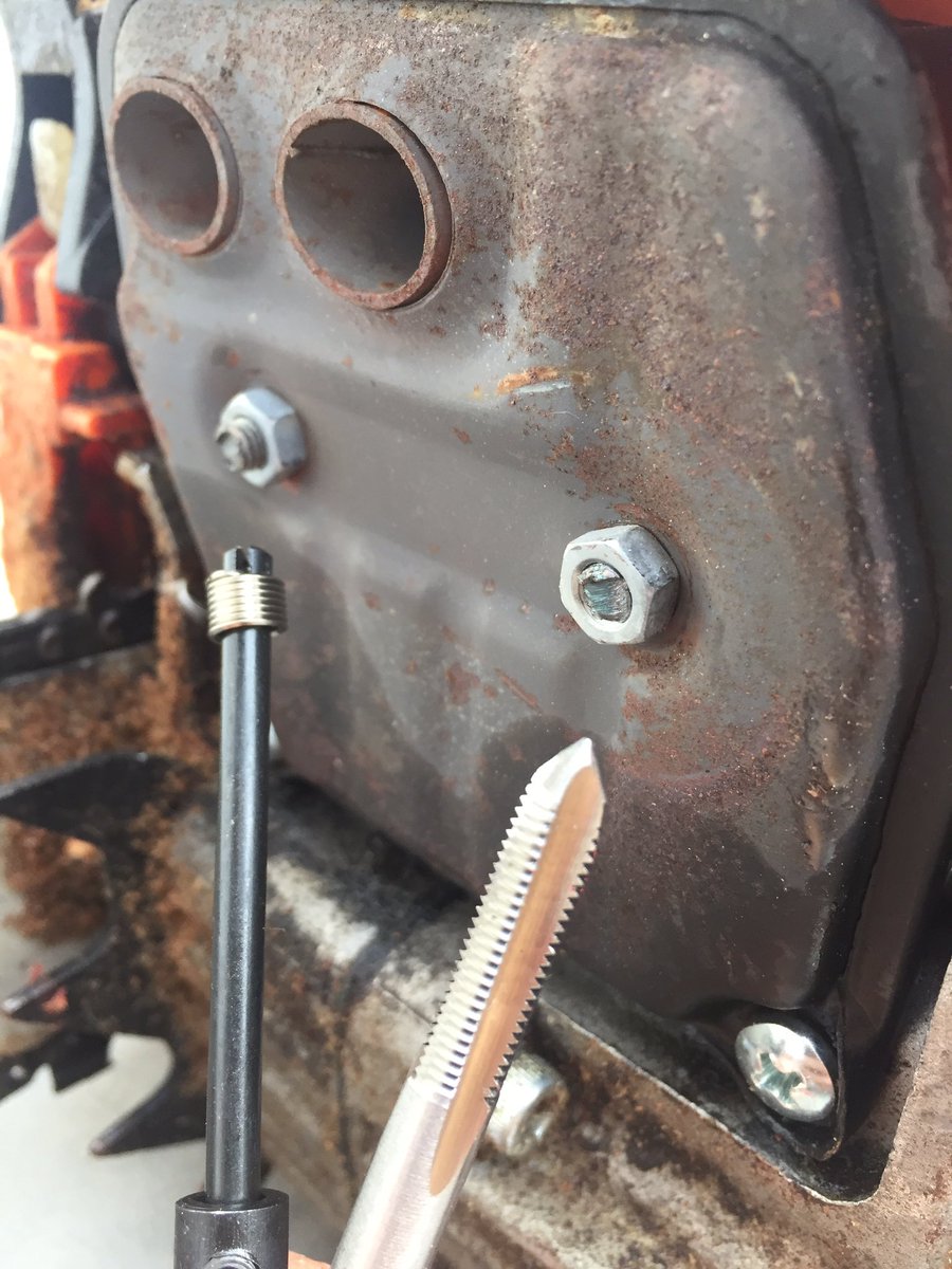 danielmoreno's tweet photo. Tras dos meses dándole vueltas encontré una solución para la rosca pasada del motor HG® 131tlg https://t.co/9ktubHee4S https://t.co/Ss8YWvSQDs