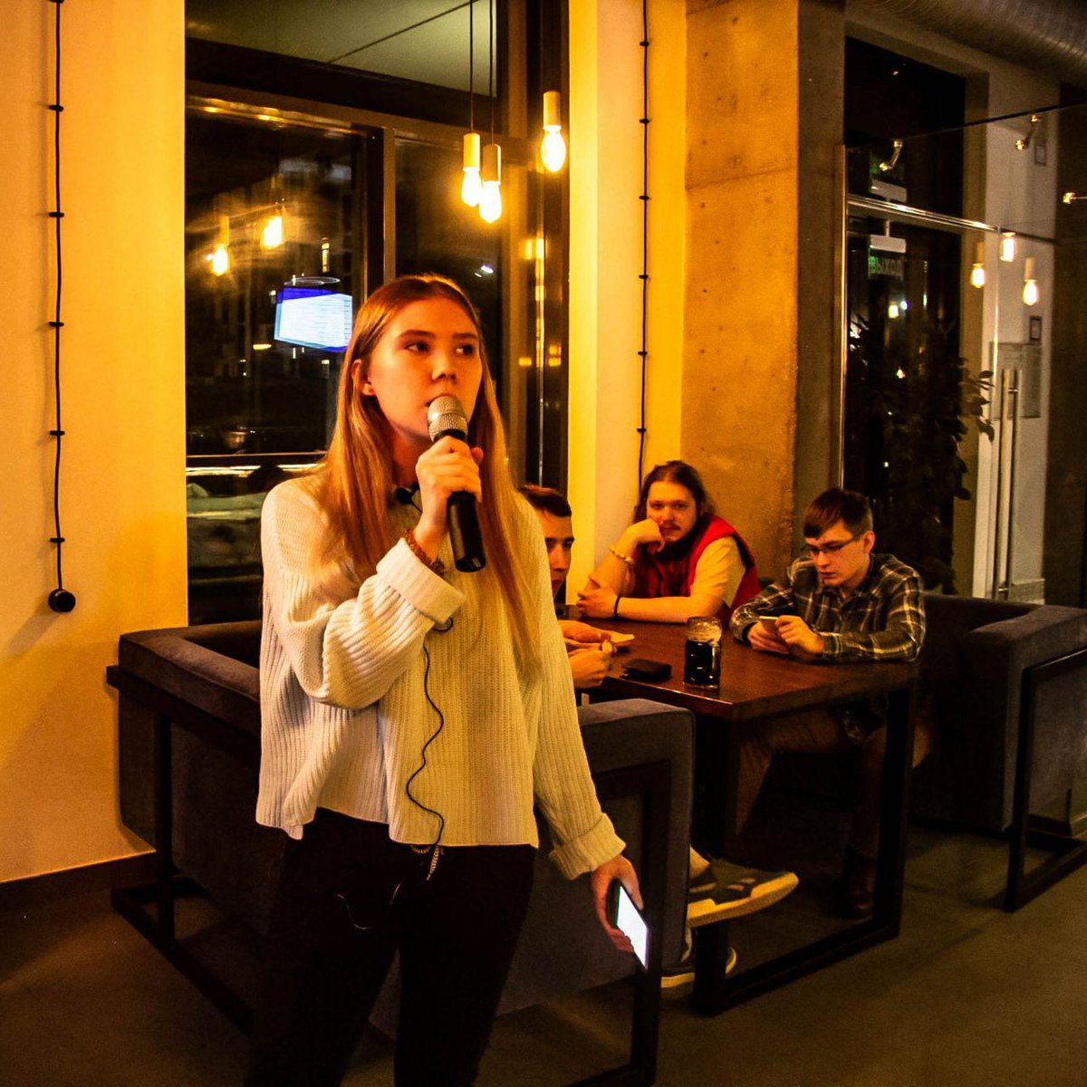 igdclub's tweet photo. 🎮The 31st of March we had IGD Meet Up in Bar 108
___________________________
#igd #igdclub #indiegamedevclub #indie #indiedev
#gamedev #meetup #innopolis #геймдев #митап #иннополис #иннополис2019 #innopolis #innopolisu https://t.co/wYdVqb9S4g