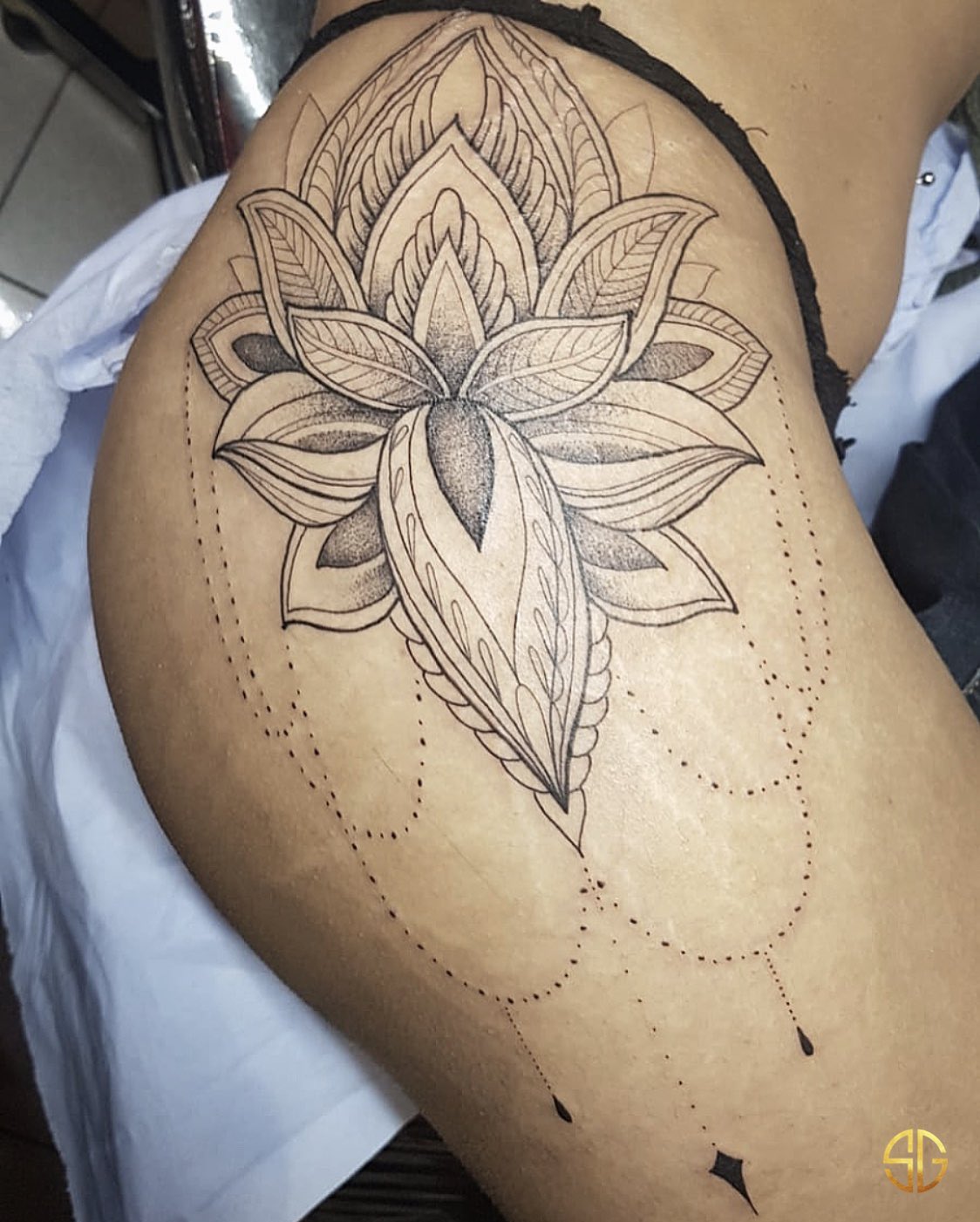 Superb mandala tattoo on the right hip  Tattoogridnet