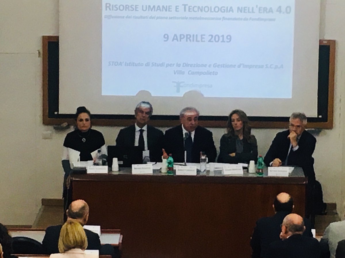 Stoa_bs's tweet photo. #Smart40, "Certificazione delle competenze, valorizzazione della formazione duale, finanziamento di nuovi percorsi Its, Academy per percorsi innovativi e centri sperimentali di competenza".L'assessore regionale Chiara Marciani ora in @Stoa_bs alla presentazione del piano #smart40 https://t.co/rsjo4GtEdW
