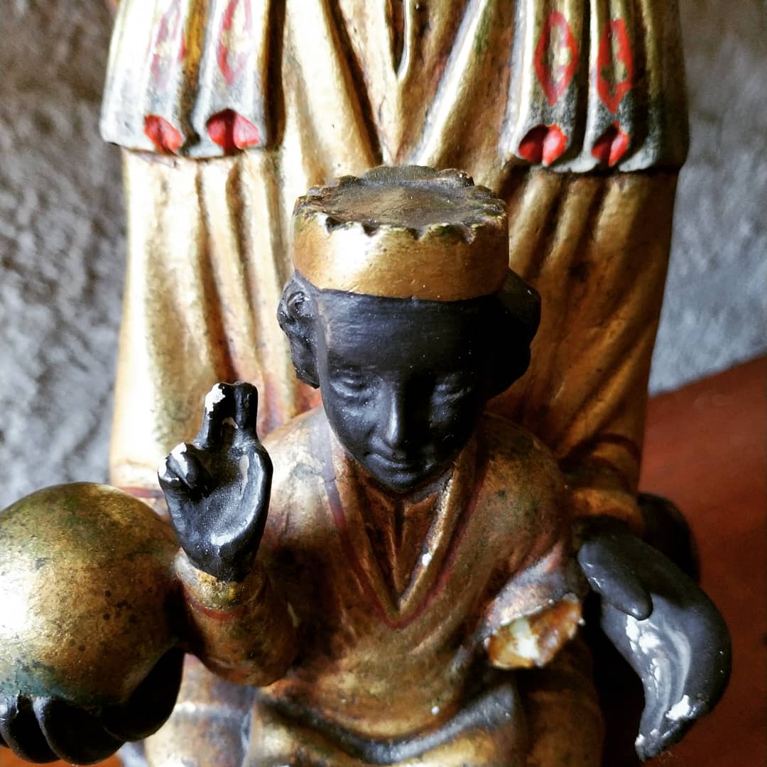 antic58BCN's tweet photo. Restauración de una #virgendemontserrat ha sido un placer... https://t.co/vqP4WLGqNo