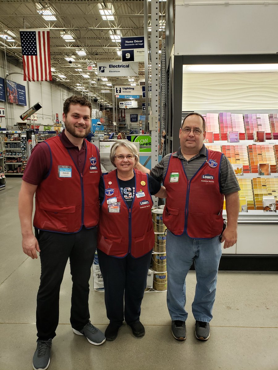 David Zimmerman (@davez637) on Twitter photo Gave out a well deserved Red Star Badge this morning to Mrs. Beverly! She makes a difference every day from her register. Associates and customers alike recognize her for her awesome service and attitude. She was the star of three VOC surveys in one day! Great job Bev! <a href="/Lowes637/">Lowe's North Knoxville 637</a> Gave out a well deserved Red Star Badge this morning to Mrs. Beverly! She makes a difference every day from her register. Associates and customers alike recognize her for her awesome service and attitude. She was the star of three VOC surveys in one day! Great job Bev! <a href="/Lowes637/">Lowe's North Knoxville 637</a>